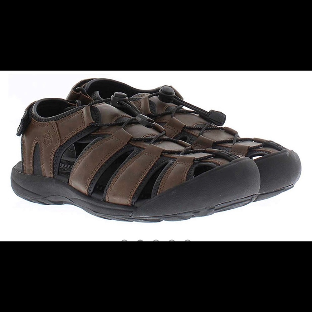 KHOMBU SANDALS